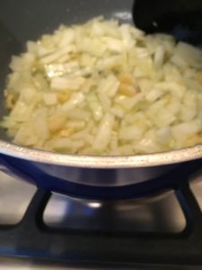 qusa inside sate onions over garlic
