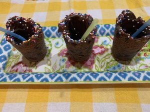 COOKIE CUPS BAKED